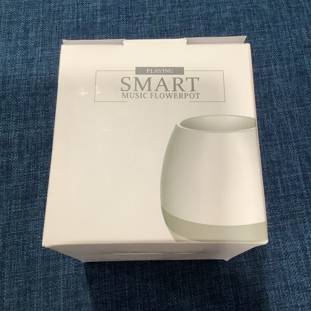 TokQi Smart MusicFlowerpot   NWOT
